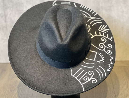 custom_black_white_drawing_front Kats with Hats custom_black_white_drawing_front